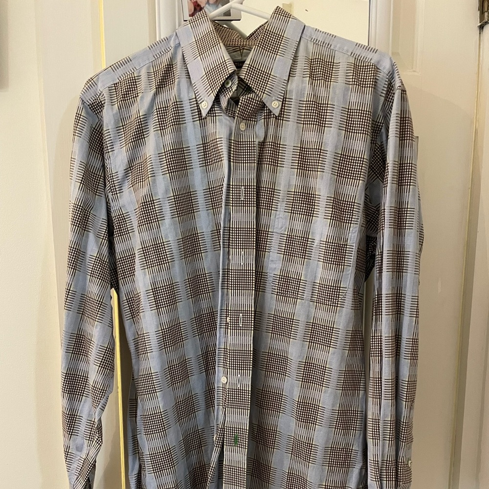 J. McLaughlin Large men’s shirt. Lt blue/brown plaid.